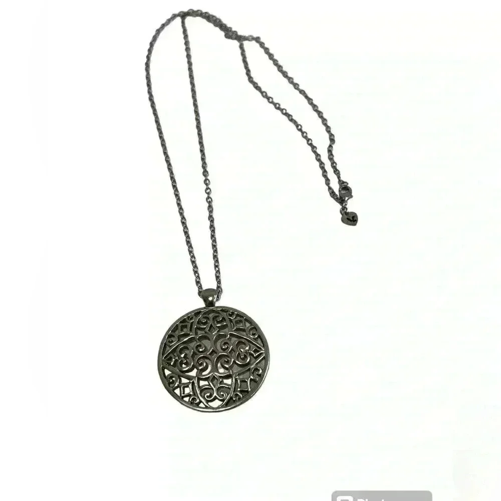 American Eagle necklace